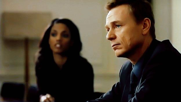 Law & Order UK 4x01: James Steel on a mission